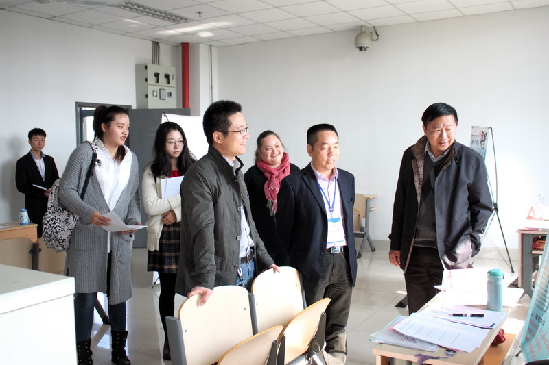 2017届乐鱼官网手机网页版专场招聘会-1(6).jpg